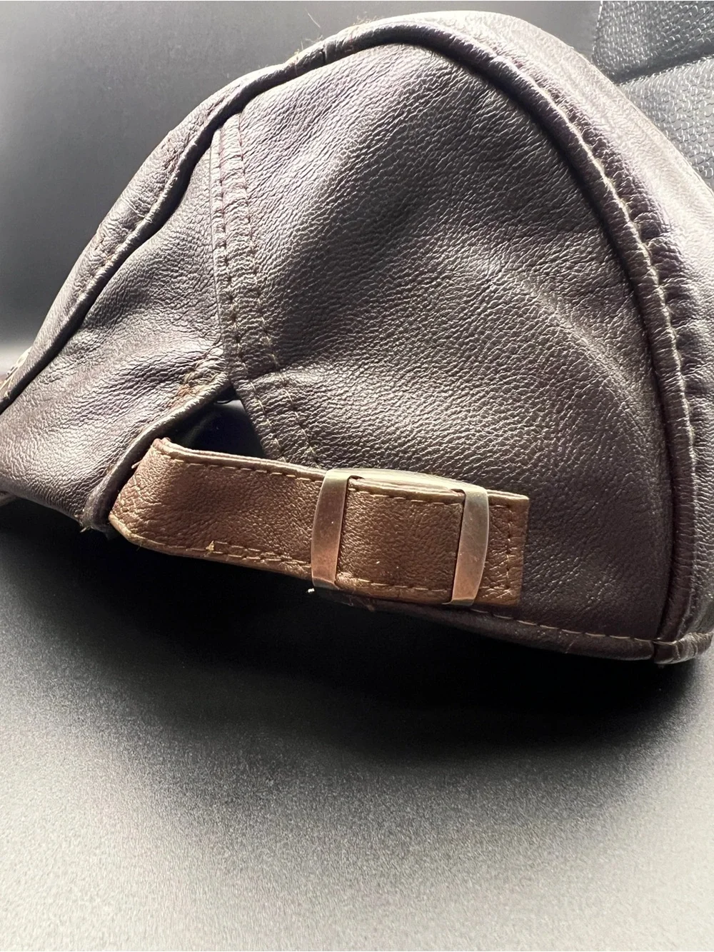 Men's Brown Leather Flat Cap with Adjustable Strap